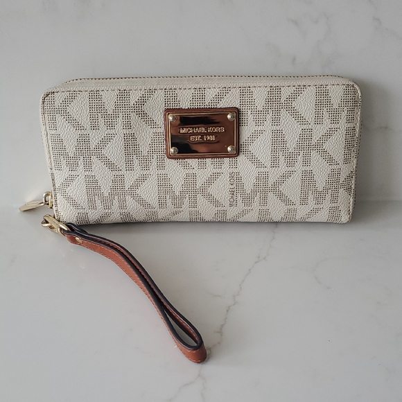 Michael Kors Cream and Brown Logo Wristlet - Picture 2 of 11